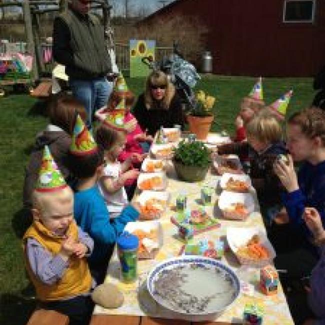 birthday party places for 4 year old boy